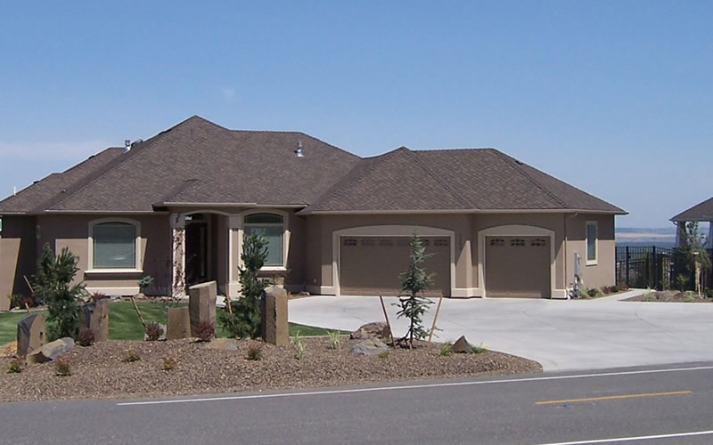 Hilltop Home Bagley Landscaping